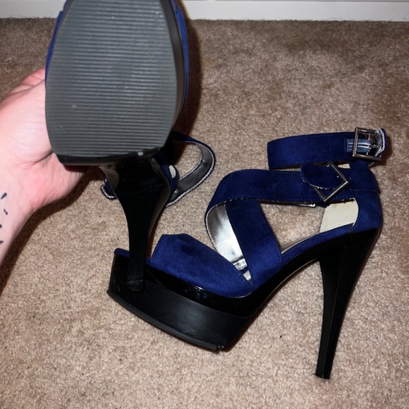 JustFab Heels - Picture 3 of 3